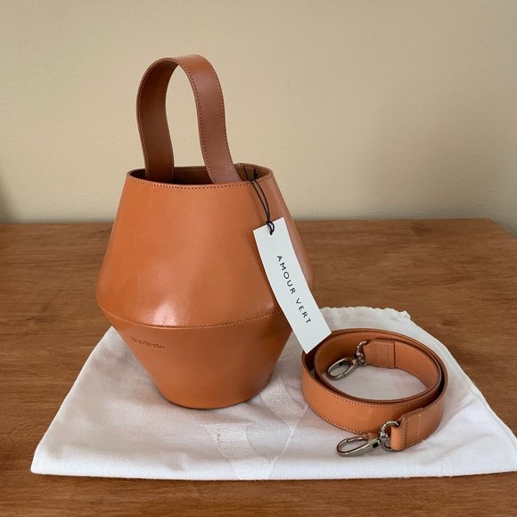 Vereverto Handbags - vereverto lumi bucket bag